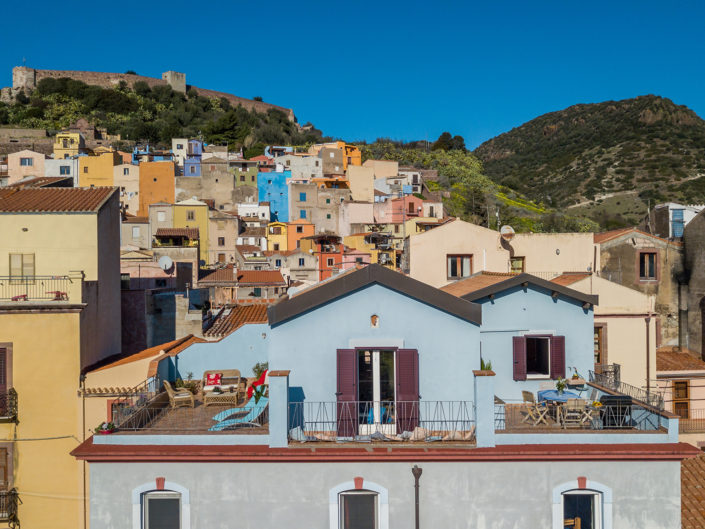 fotografia di architettura realizzata a Bosa con vista sul Castello. Sardegna