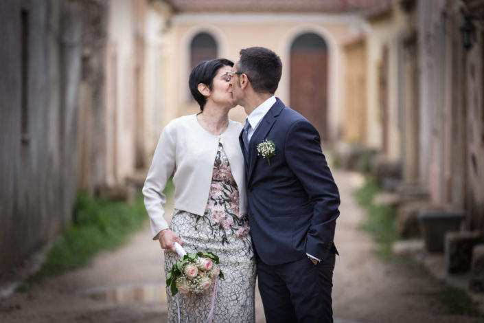 fotografia di matrimonio realizzata al villaggio di San Salvatore nel comune di Cabras, provincia di Oristano, Sardegna