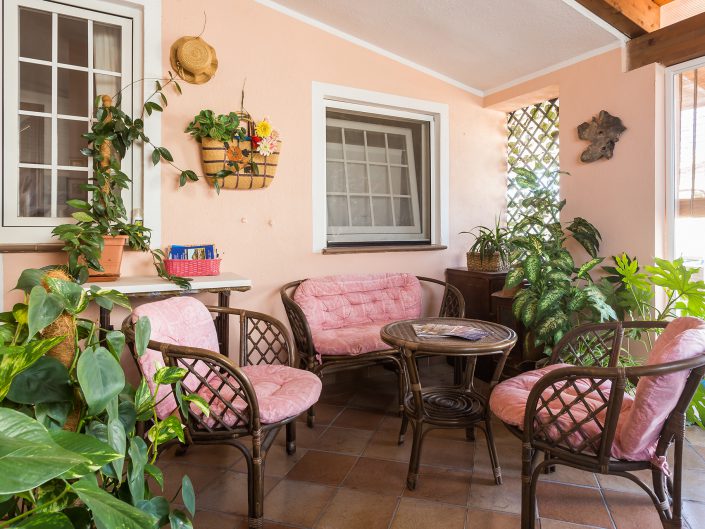 Verandina di un appartamento a Donigala, provincia di Oristano.